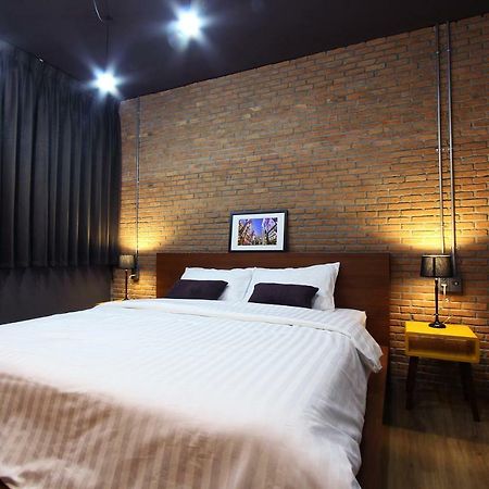 The Loft Room Chiang Mai Bagian luar foto